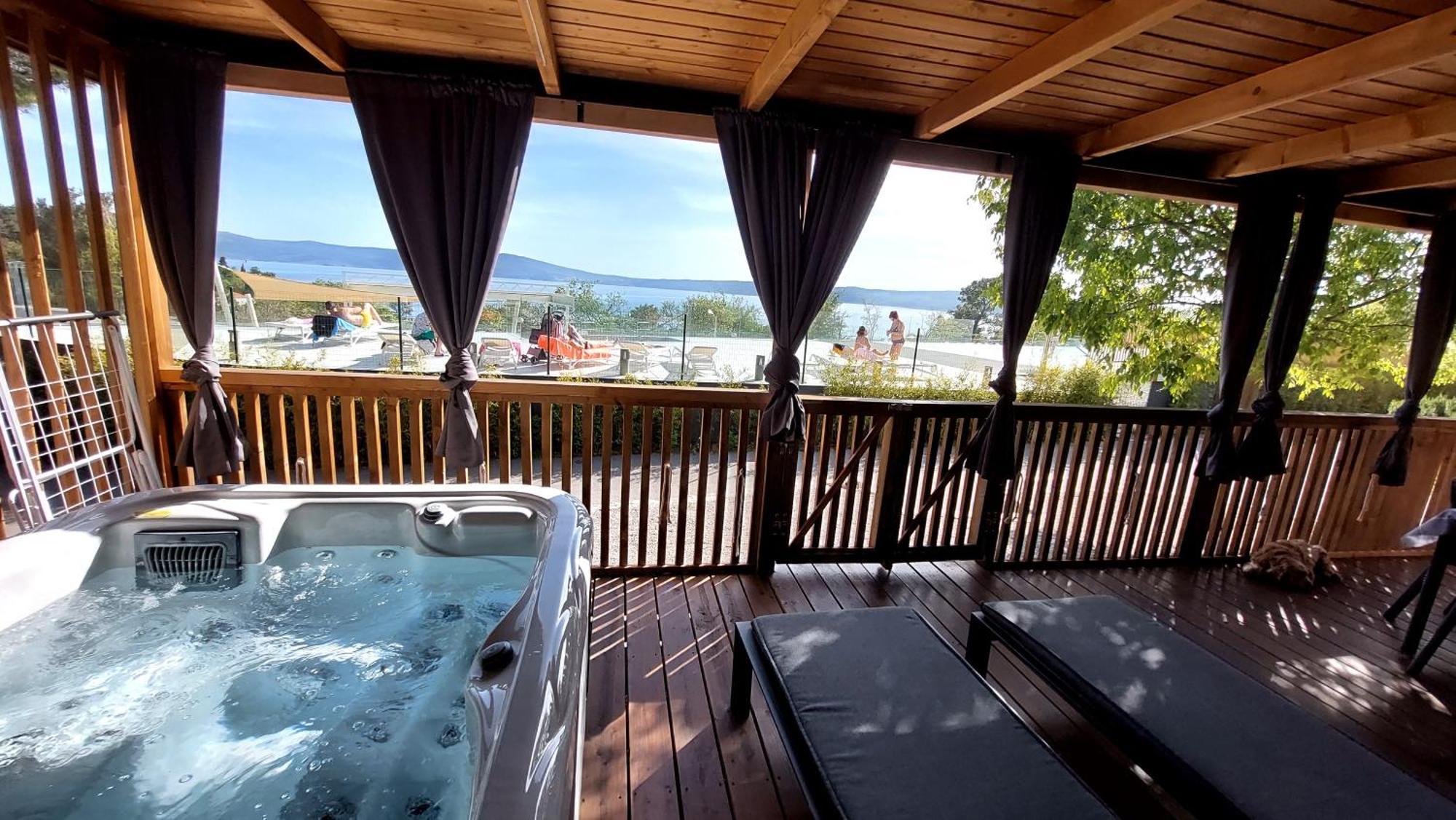 MOBILE HOMES SELCE - Alpe Jadran MOBIL Bagian luar foto
